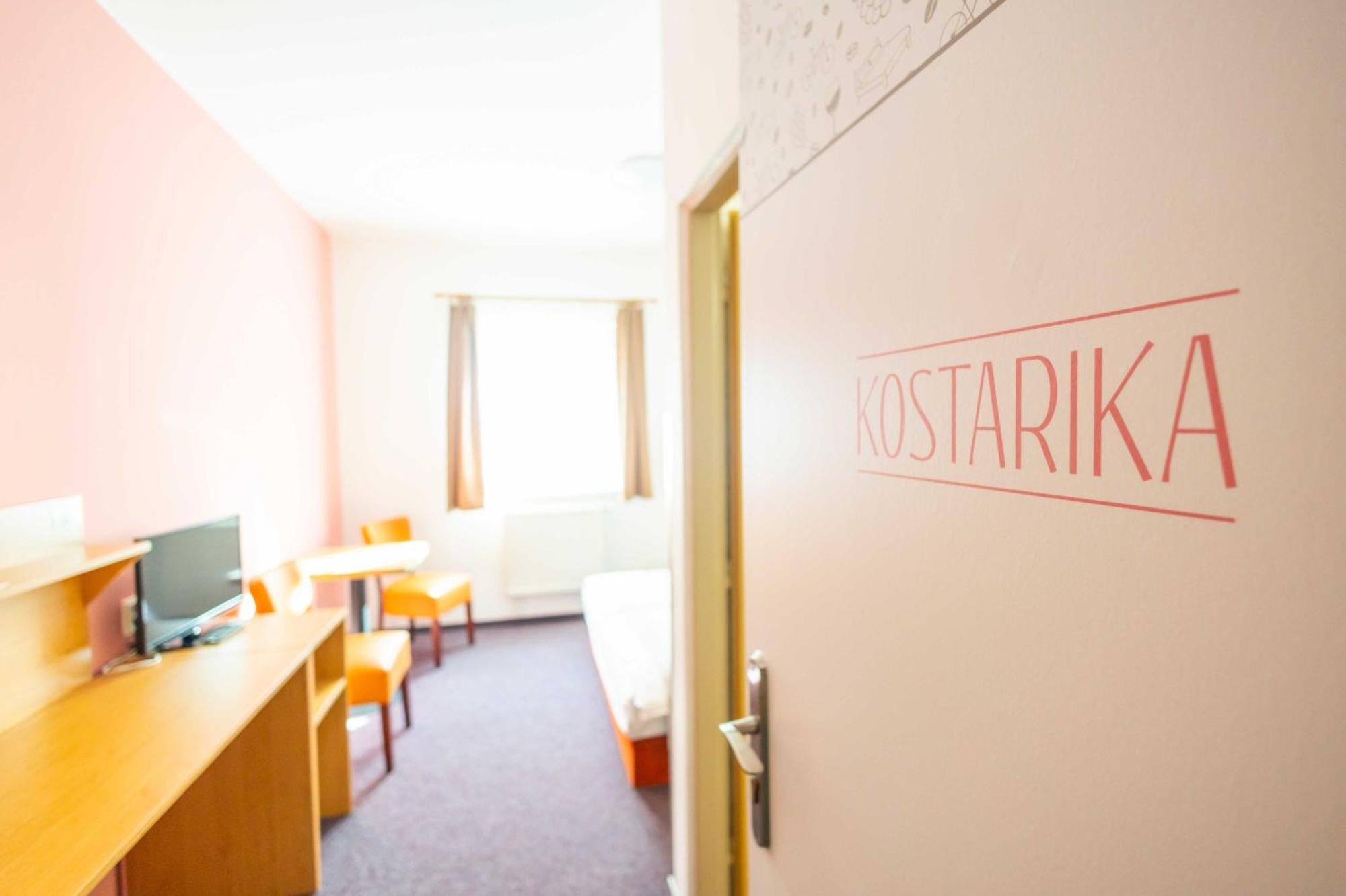 Penzion Moravska Oaza Penzión pre hostí Valtice